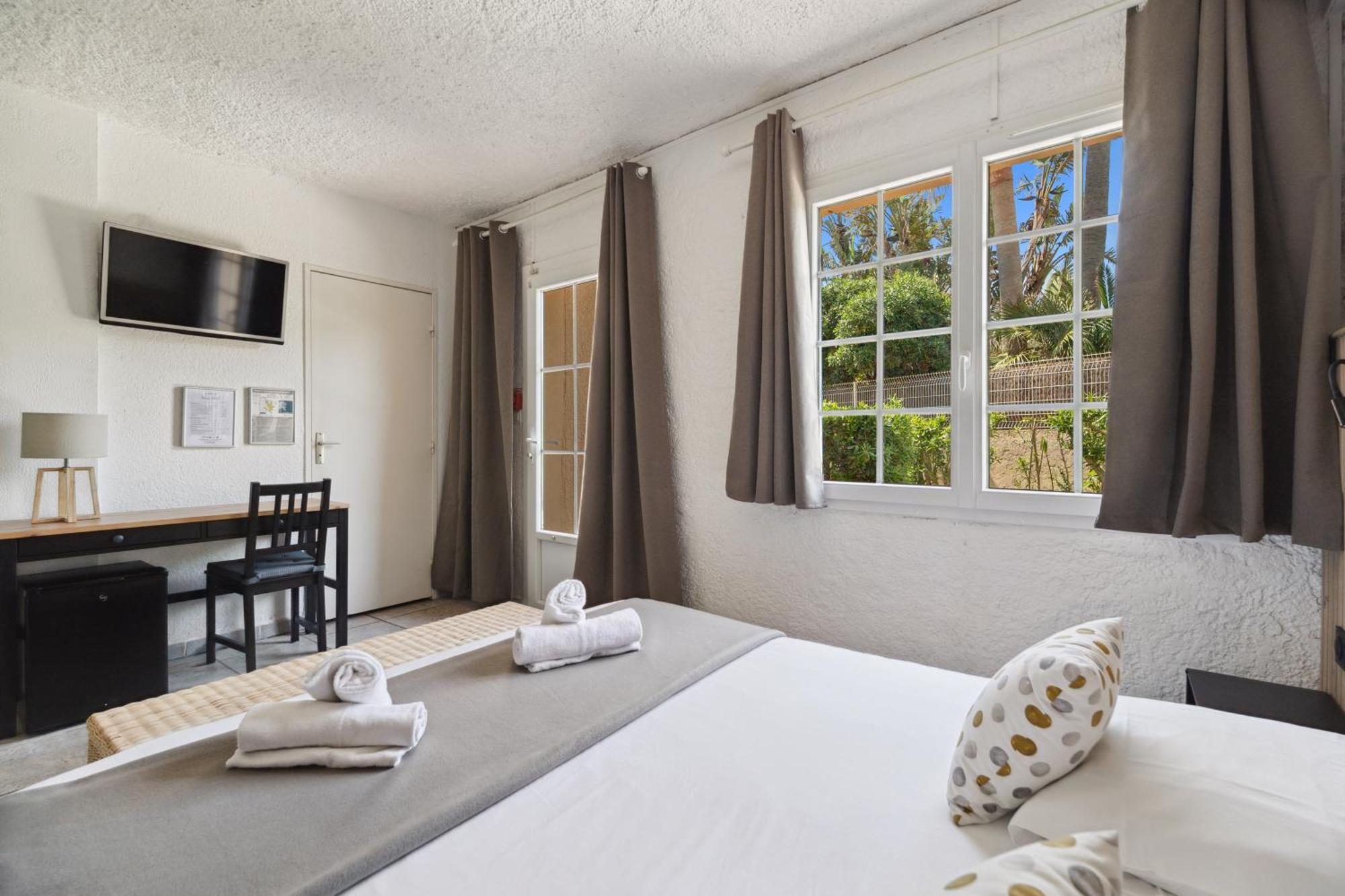 Hotel La Nartelle Sainte-Maxime Eksteriør bilde